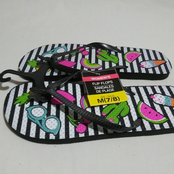 Fun & Festive flip flops sandals - Picture 2 of 8